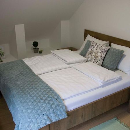 Charming Apartments Ana Maribor Ngoại thất bức ảnh
