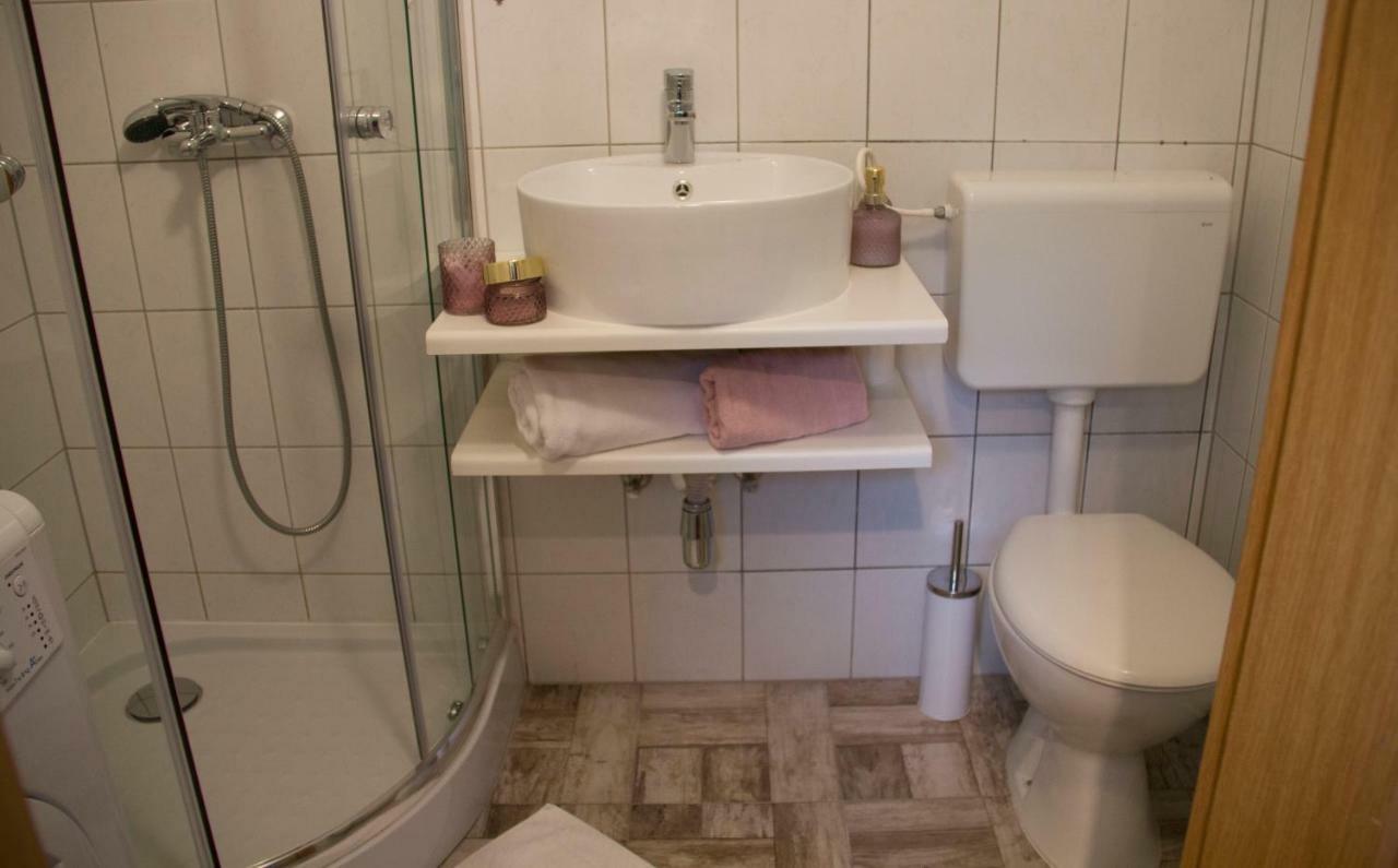 Charming Apartments Ana Maribor Ngoại thất bức ảnh